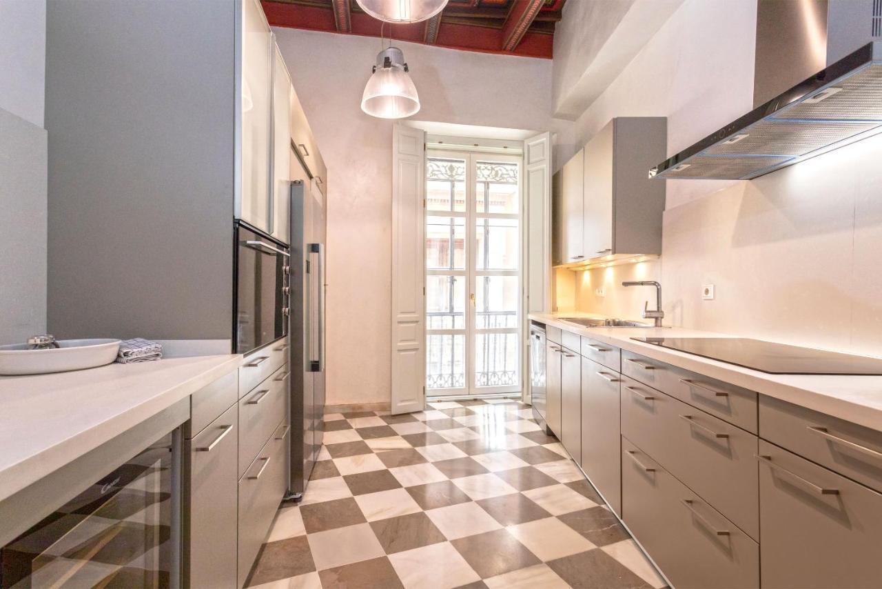 Genteel Home Palacio Abades セビリア エクステリア 写真