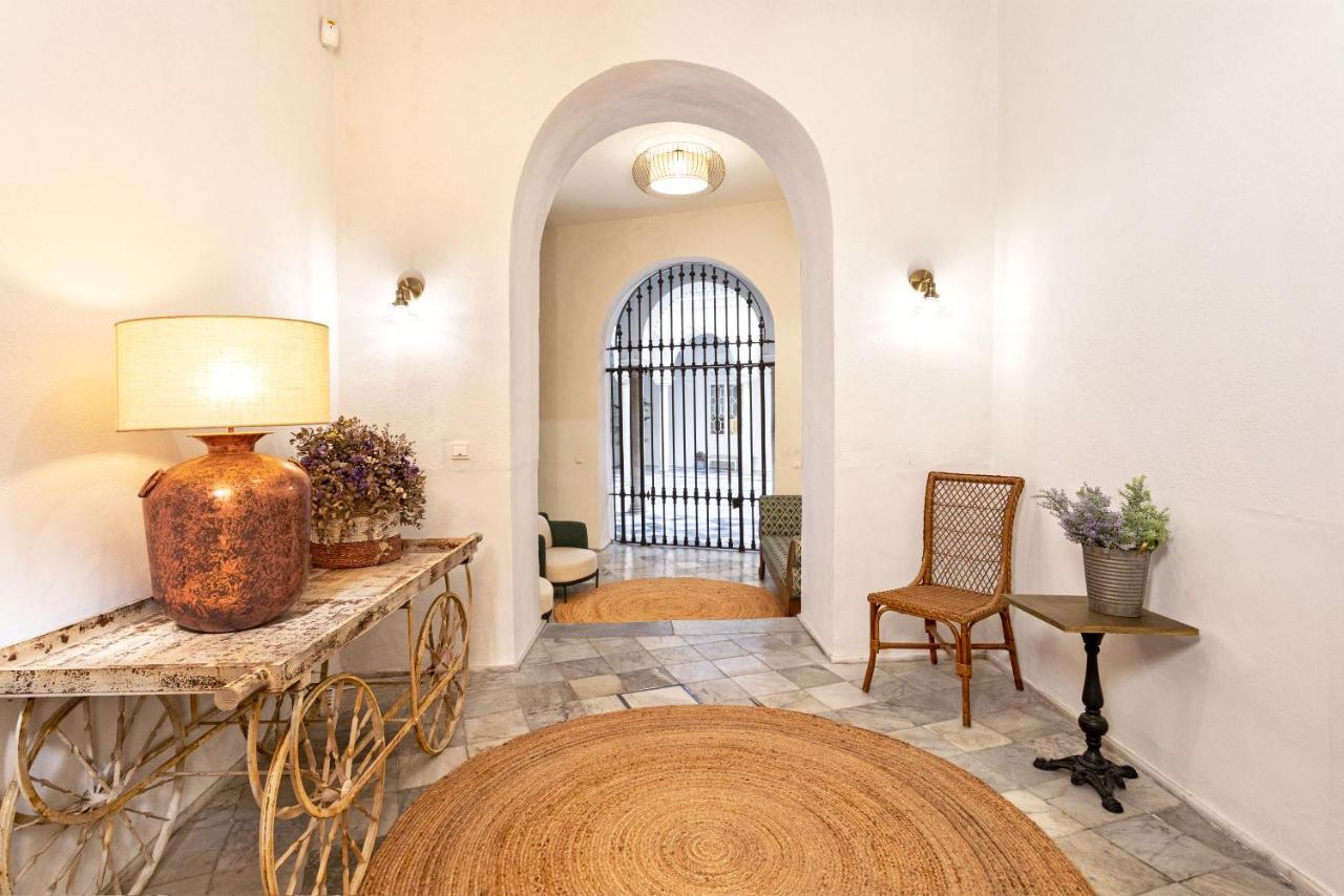 Genteel Home Palacio Abades セビリア エクステリア 写真